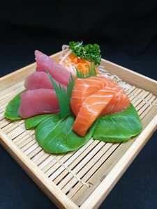 Salmon & Tuna Sashimi